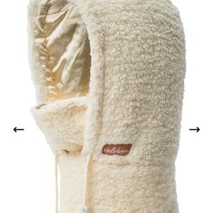 Wildson Sherpa Satin-Lined Hood Viral